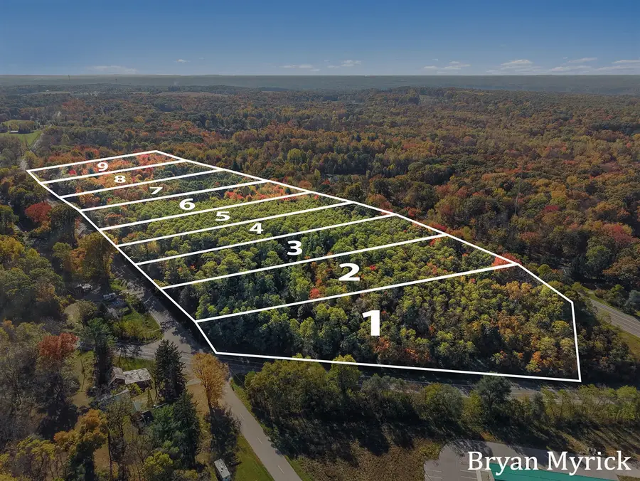 2352 Taft, Allegan, MI 49010 - #2