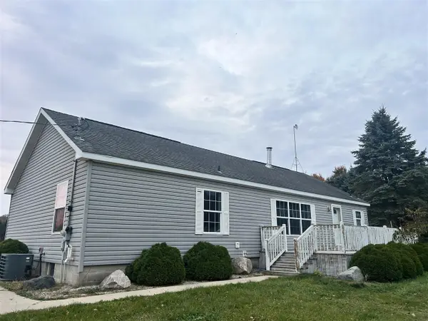 10699 Bluewater, Carson City, MI 48811