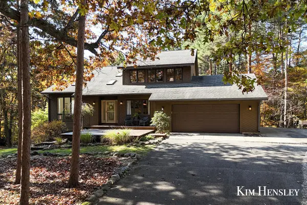 10970 Wellington, Rockford, MI 49341