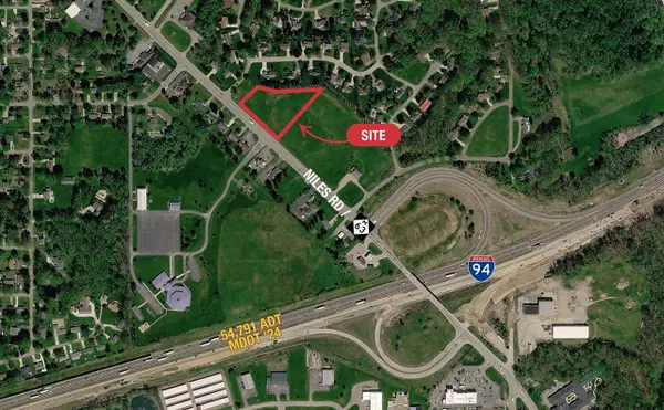 3151 Niles, Saint Joseph, MI 49085