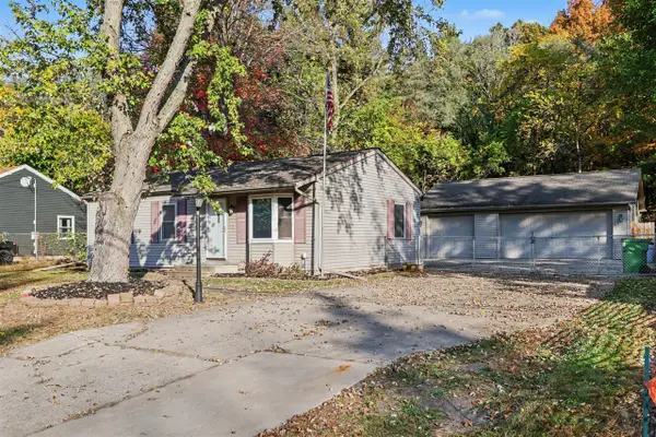 163 Eastwood, Battle Creek, MI 49017