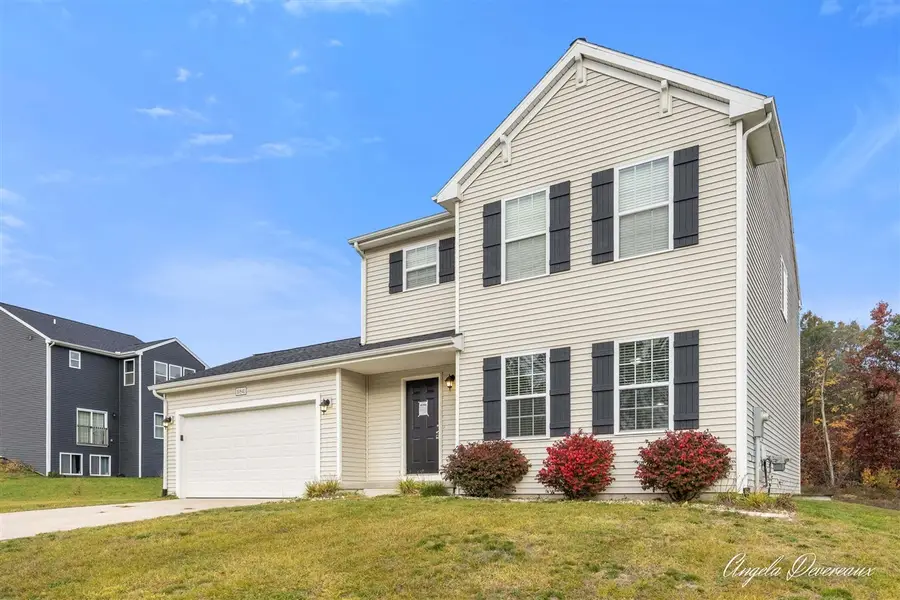 10841 Carmen Oak, Lowell, MI 49331 - #2