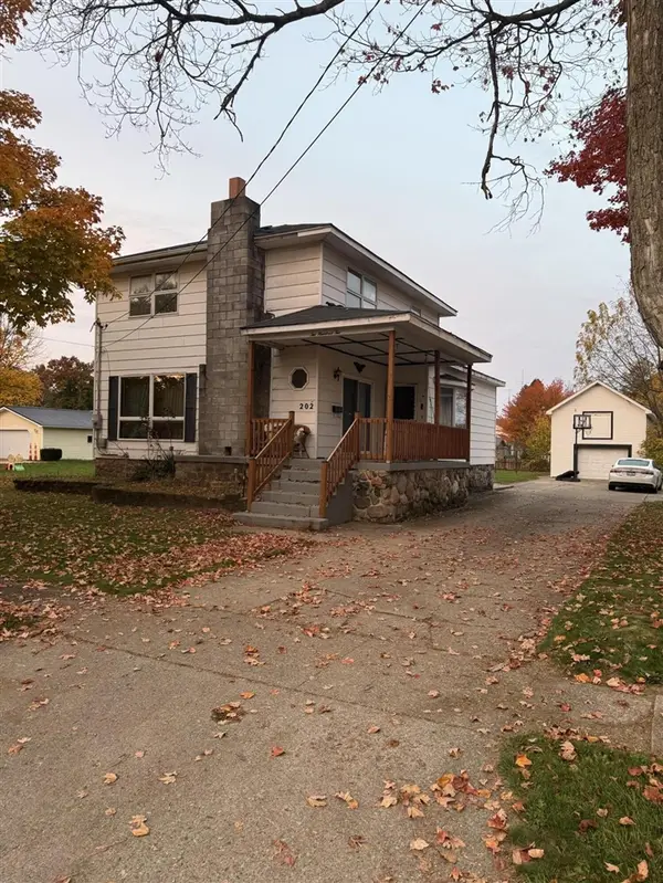 202 S Walker, Bronson, MI 49028