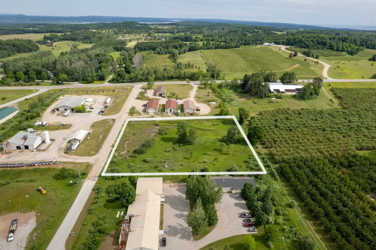 Denali, Traverse City, MI 49684 - #1