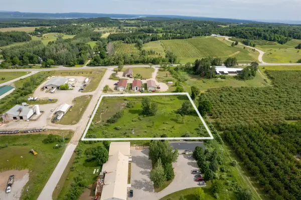 Denali, Traverse City, MI 49684