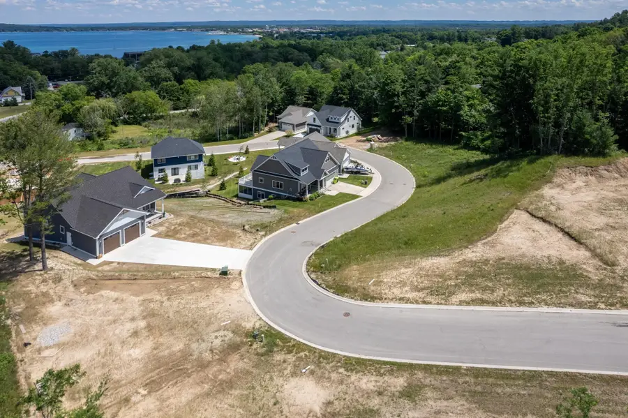 13960 S Winding, Traverse City, MI 49686 - Image #3