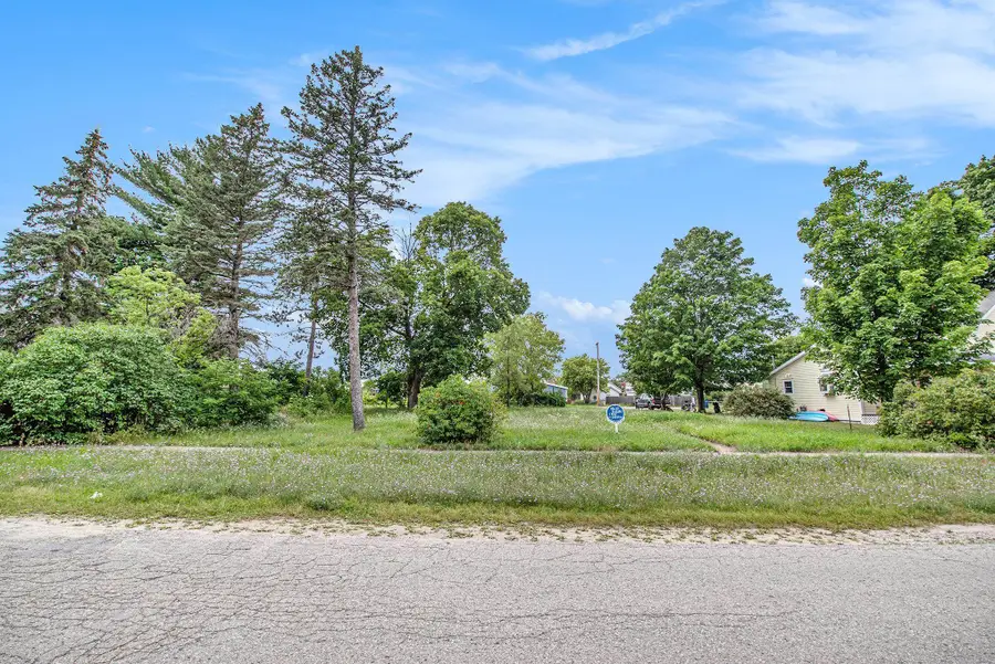 310/312 Pine, Kalkaska, MI 49646 - Image #3