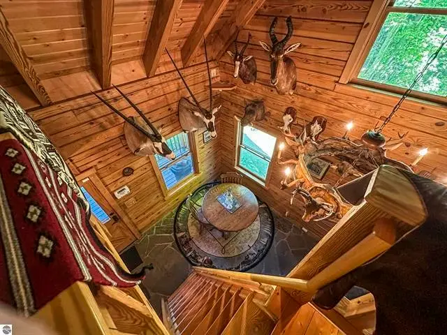 3900 Swaney, Traverse City, MI 49686 - Image #2