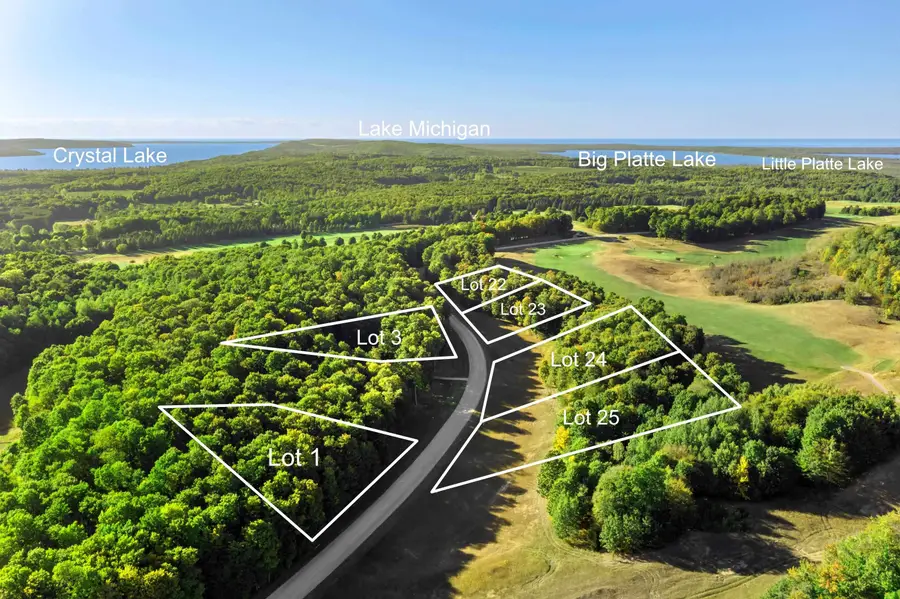 001 Heather Ridge, Beulah, MI 49617 - Image #2