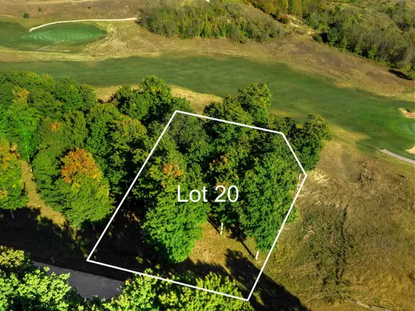 0020 Heather Ridge, Beulah, MI 49617