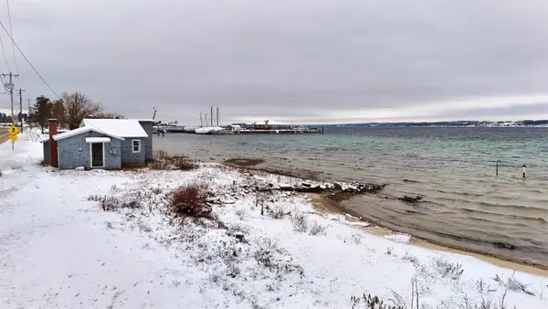 13336 S West Bay, Traverse City, MI 49684