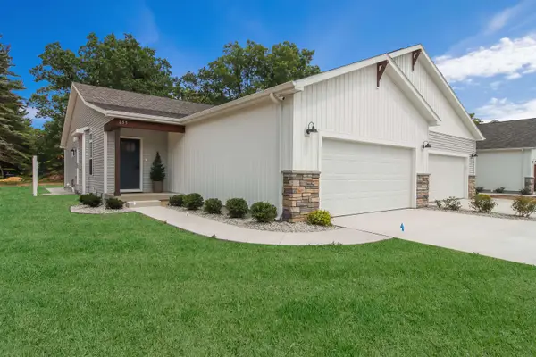 1741 Linden #15, Traverse City, MI 49686