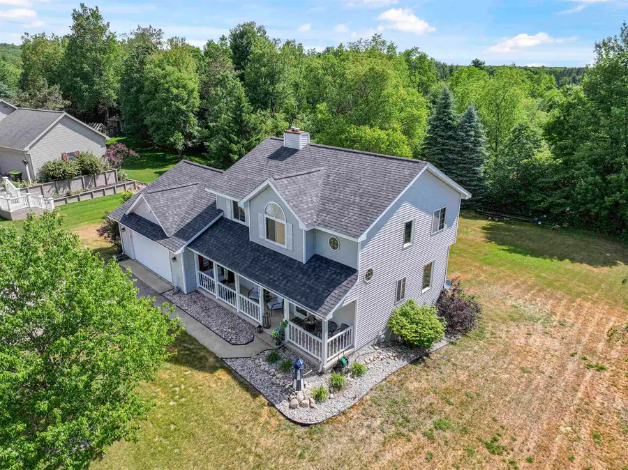 8956 Lamplighter, Cadillac, MI 49601 - #2