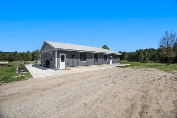 6448 SW Gonyer, Fife Lake, MI 49633