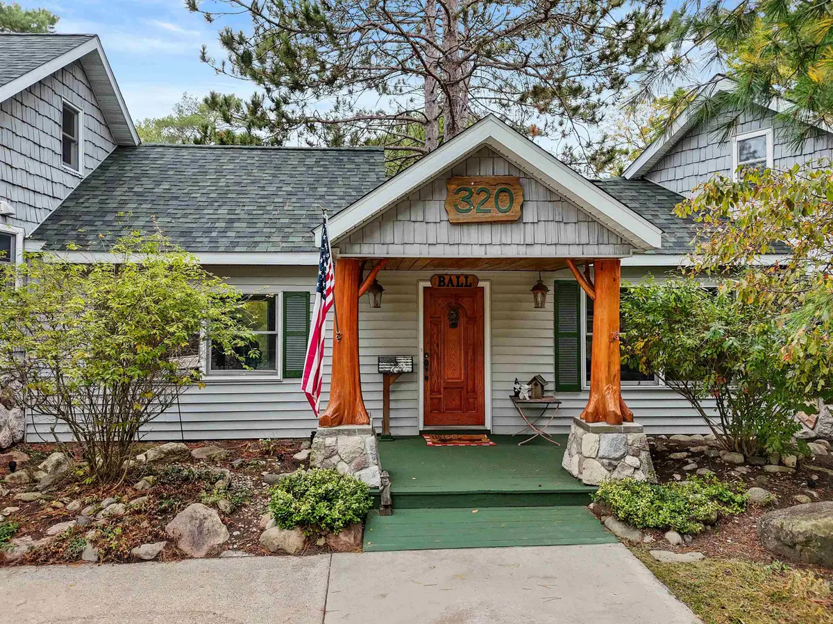 320 Marble, Cadillac, MI 49601 - #1