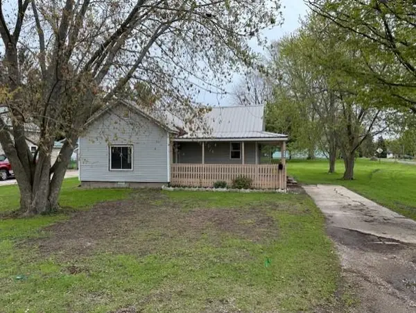 219 S Bankson, Saint Louis, MI 48880