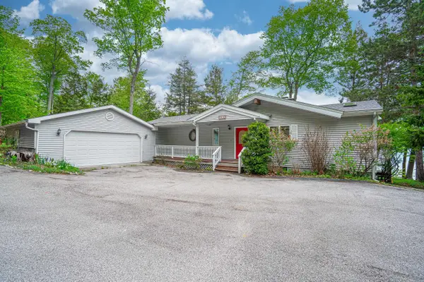 6514 Beech Tree, Glen Arbor, MI 49636