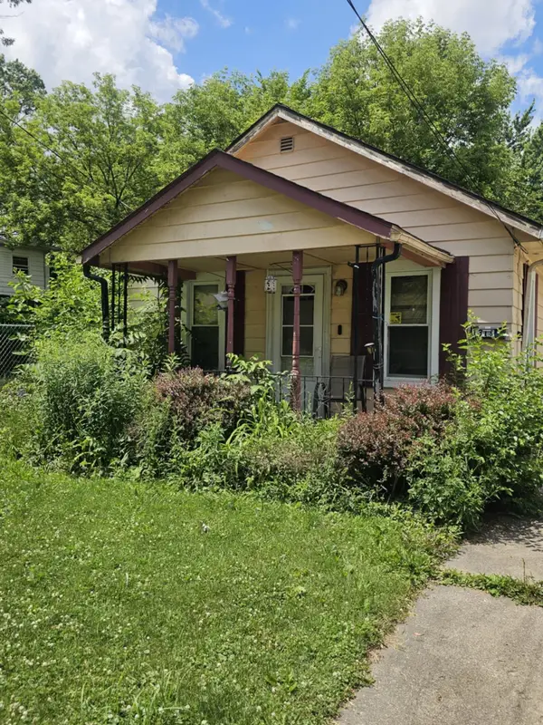 1318 Knapp, Flint, MI 48503