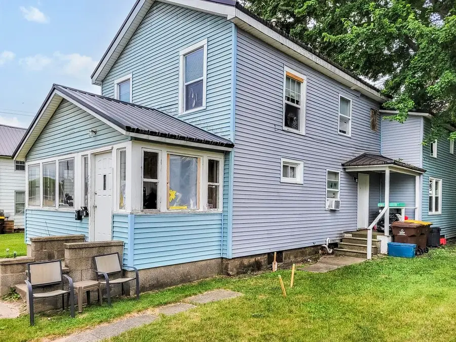 221 North, Saint Louis, MI 48880 - Image #2