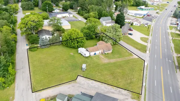 103 Beech, Houghton Lake, MI 48629