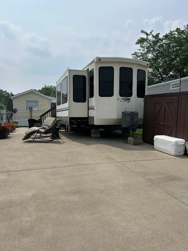 3675 E Michigan, Au Gres, MI 48703