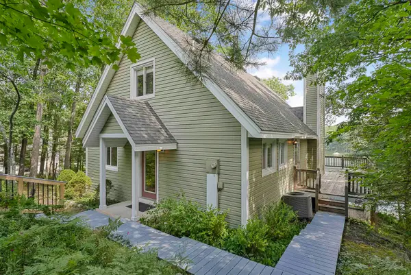 254 Island View, Traverse City, MI 49696