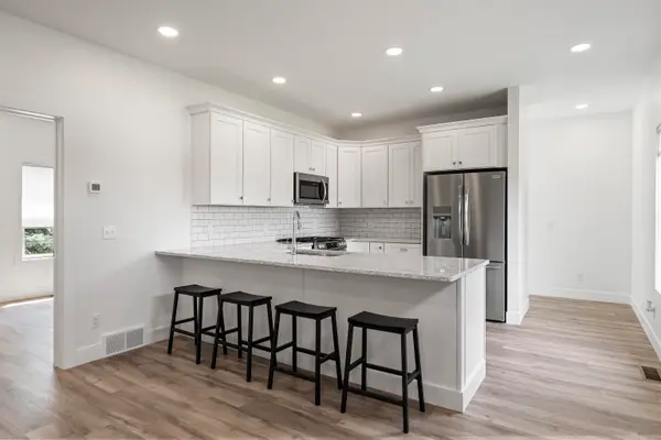 202 W Carpenter, Charlevoix, MI 49720