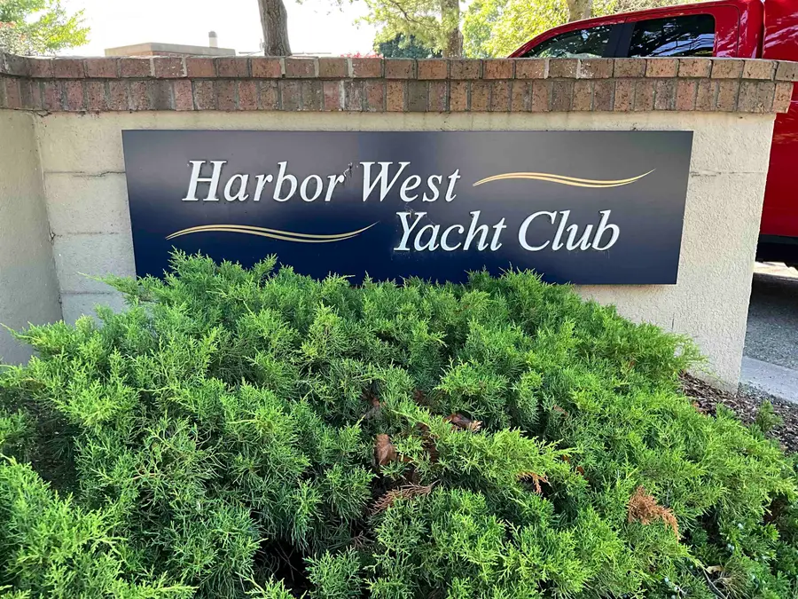 12755 S Marina Village, Traverse City, MI 49684 - Image #3