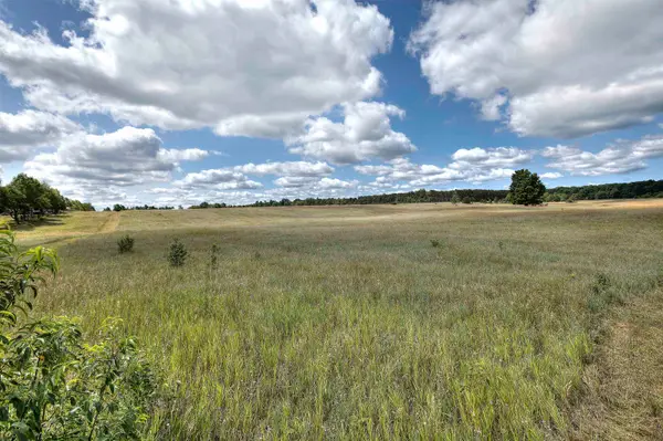 0000 Honor, Interlochen, MI 49643