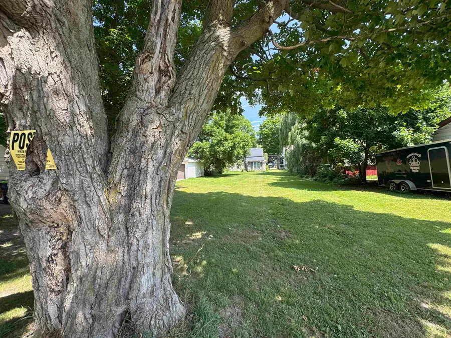 210 N Canal, Lake City, MI 49651 - Image #2