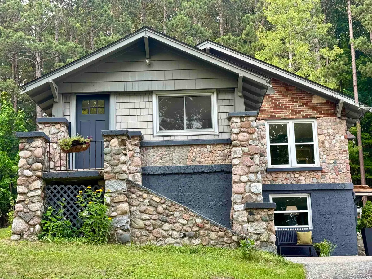 925 Beech, Frankfort, MI 49635 - Image #1