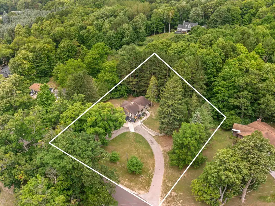 925 Beech, Frankfort, MI 49635 - Image #2