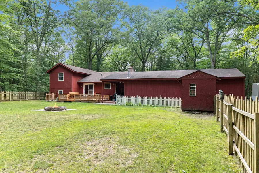 1781 Rogers, Grawn, MI 49637 - Image #3