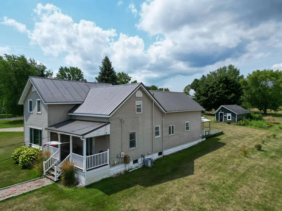 364 S Chippewa, Shepherd, MI 48883 - Image #3
