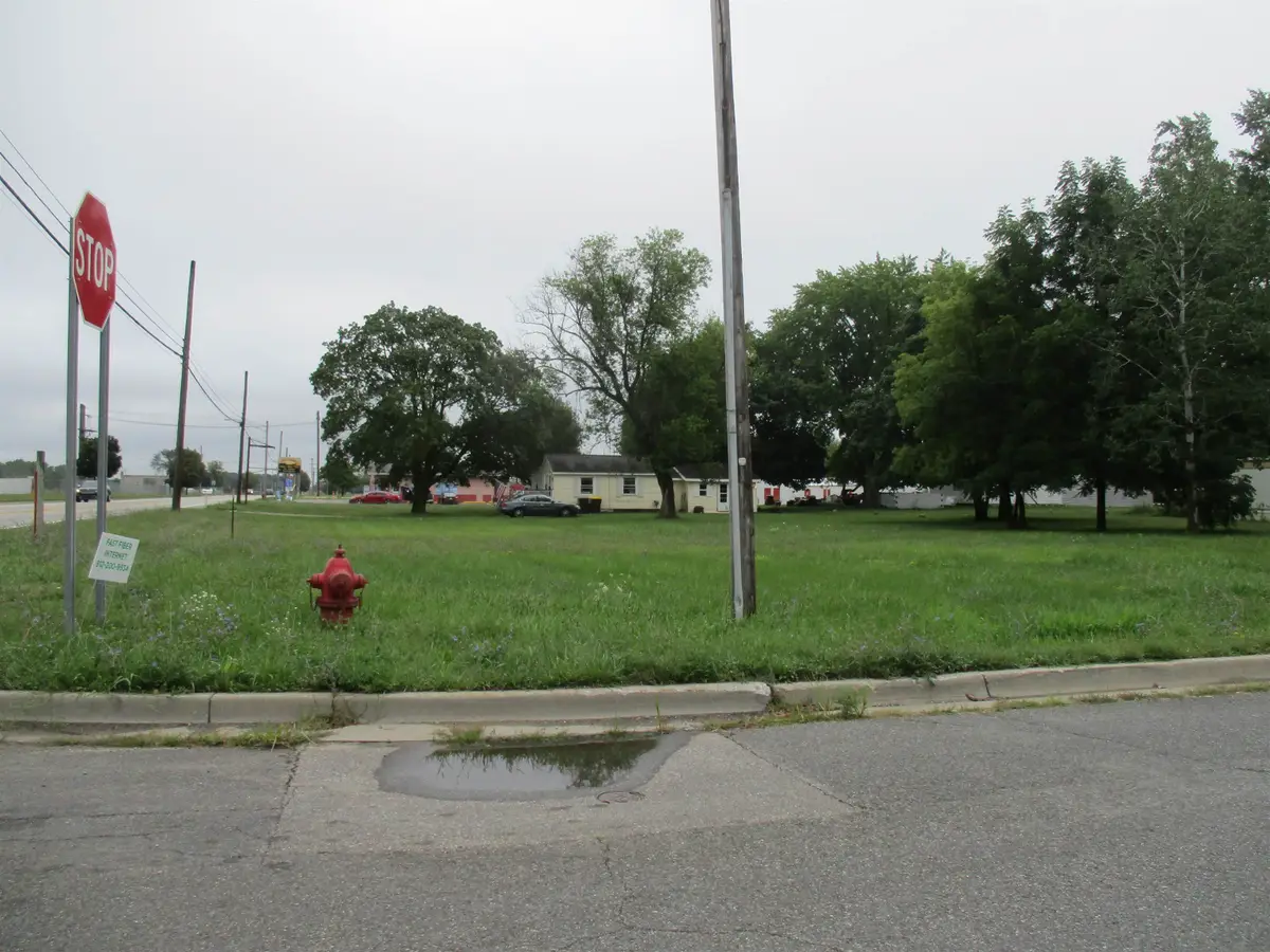 1528 E Superior, Alma, MI 48801 - Image #1