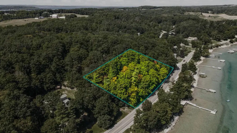 00 Center, Traverse City, MI 49686 - Image #3