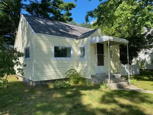 1008 Grant, Traverse City, MI 49686 - Image #1