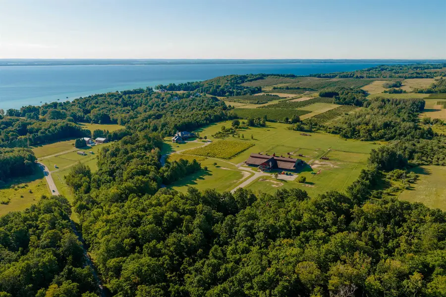 3888 Swaney, Traverse City, MI 49686 - #2