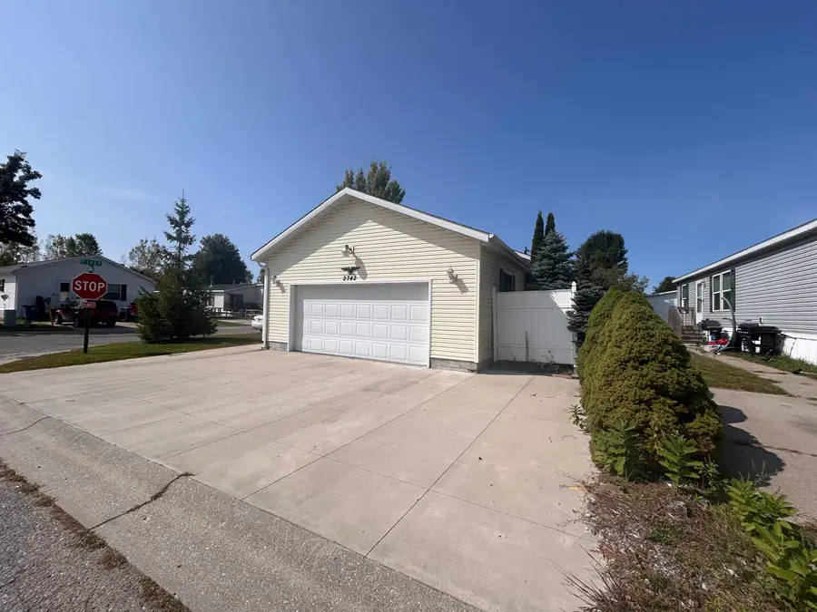 2742 S Sage, Union, MI 48858 - Image #2