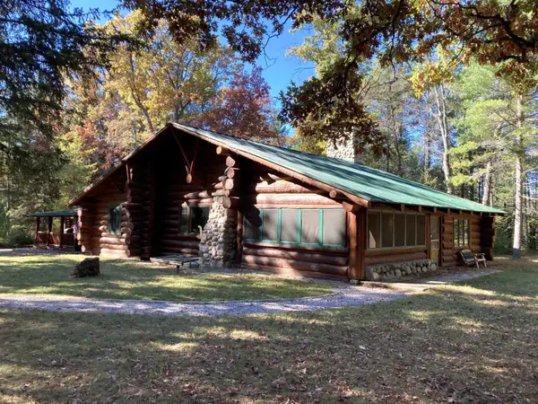 10118 Curwood, Roscommon, MI 48635