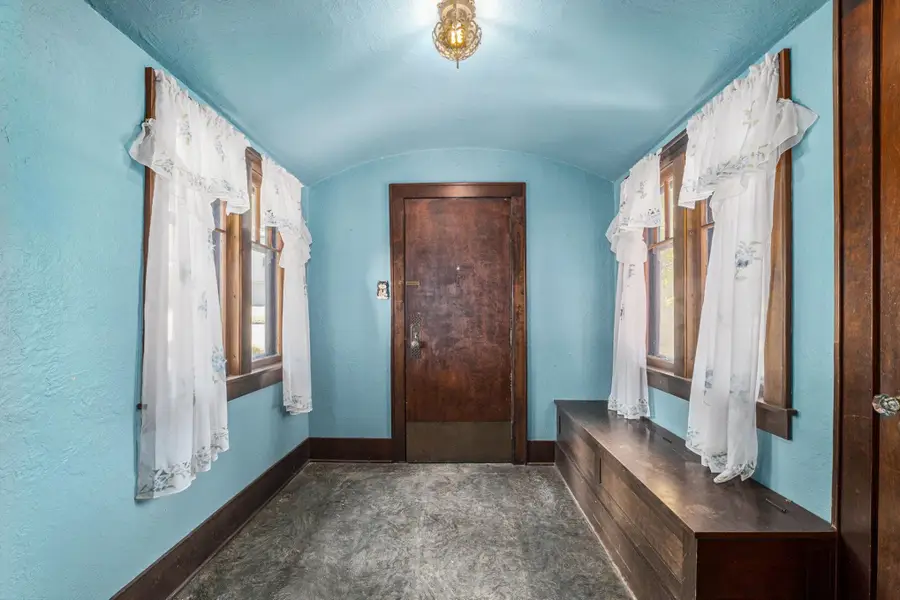 211 E Division, Cadillac, MI 49601 - Image #3