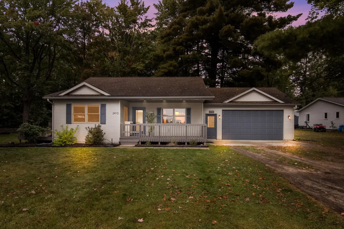 2410 E Lake Mitchell, Cadillac, MI 49601 - Image #1