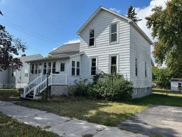 105 Wadsworth, East Tawas, MI 48730 - Image #2