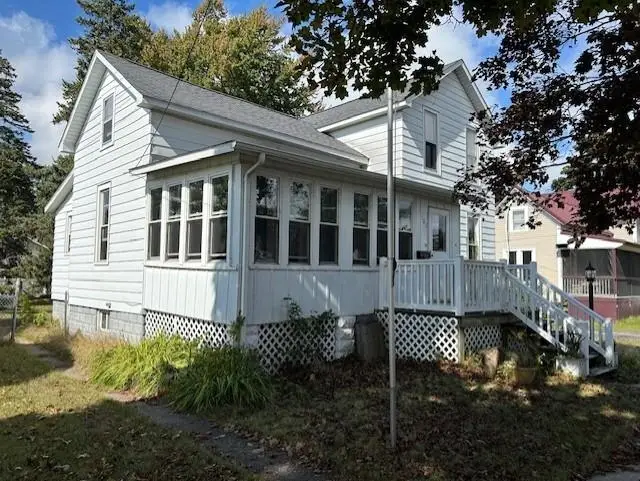 105 Wadsworth, East Tawas, MI 48730 - Image #3