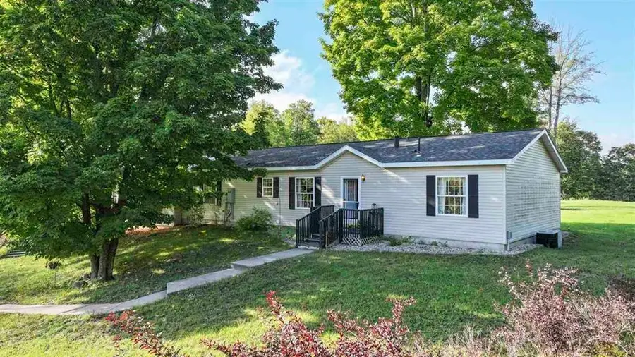 2147 Wildwood, East Jordan, MI 49727 - Image #2