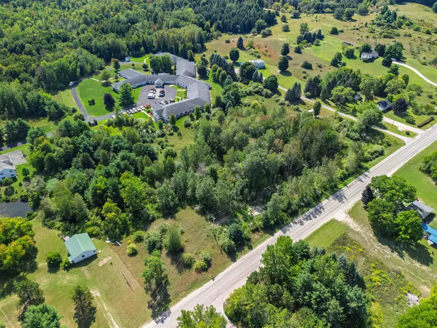 00 Hartman, Traverse City, MI 49684 - Image #3