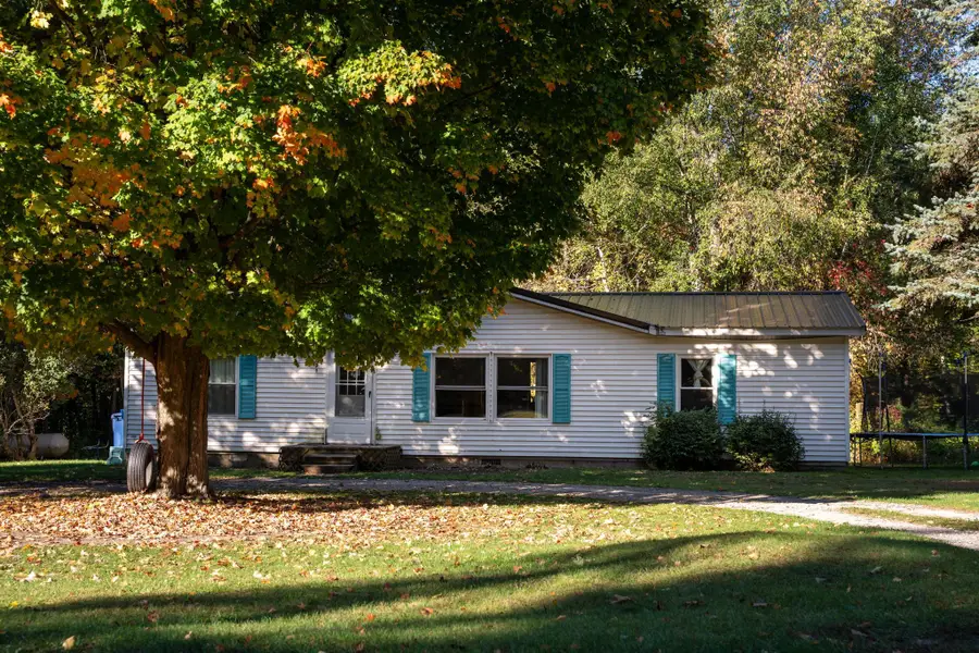 1021 Cortez, Lake Isabella, MI 48893 - Image #2