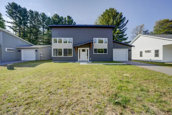 3892 Falling Leaf, Traverse City, MI 49686