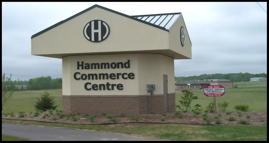 1448-1456 Trade Centre, Traverse City, MI 49684 - Image #2