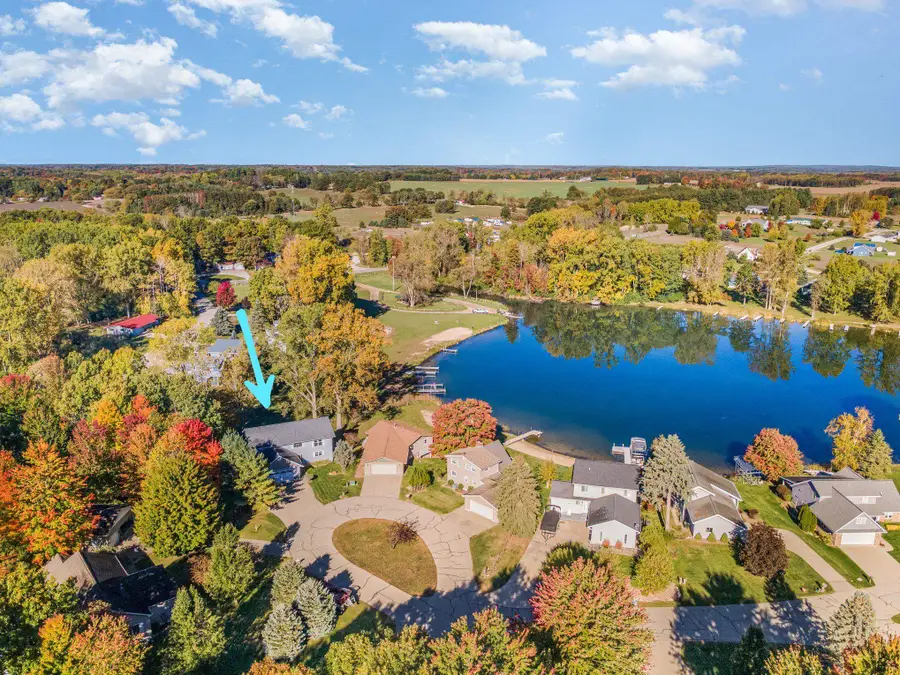 1057 Crown Point, Lake Isabella, MI 48893 - Image #3